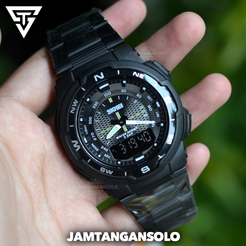 Hitam