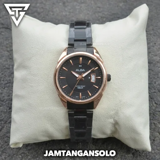 Blackgold / Satuan Wanita (28mm)